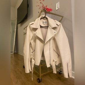 Black Vigoss leather jacket